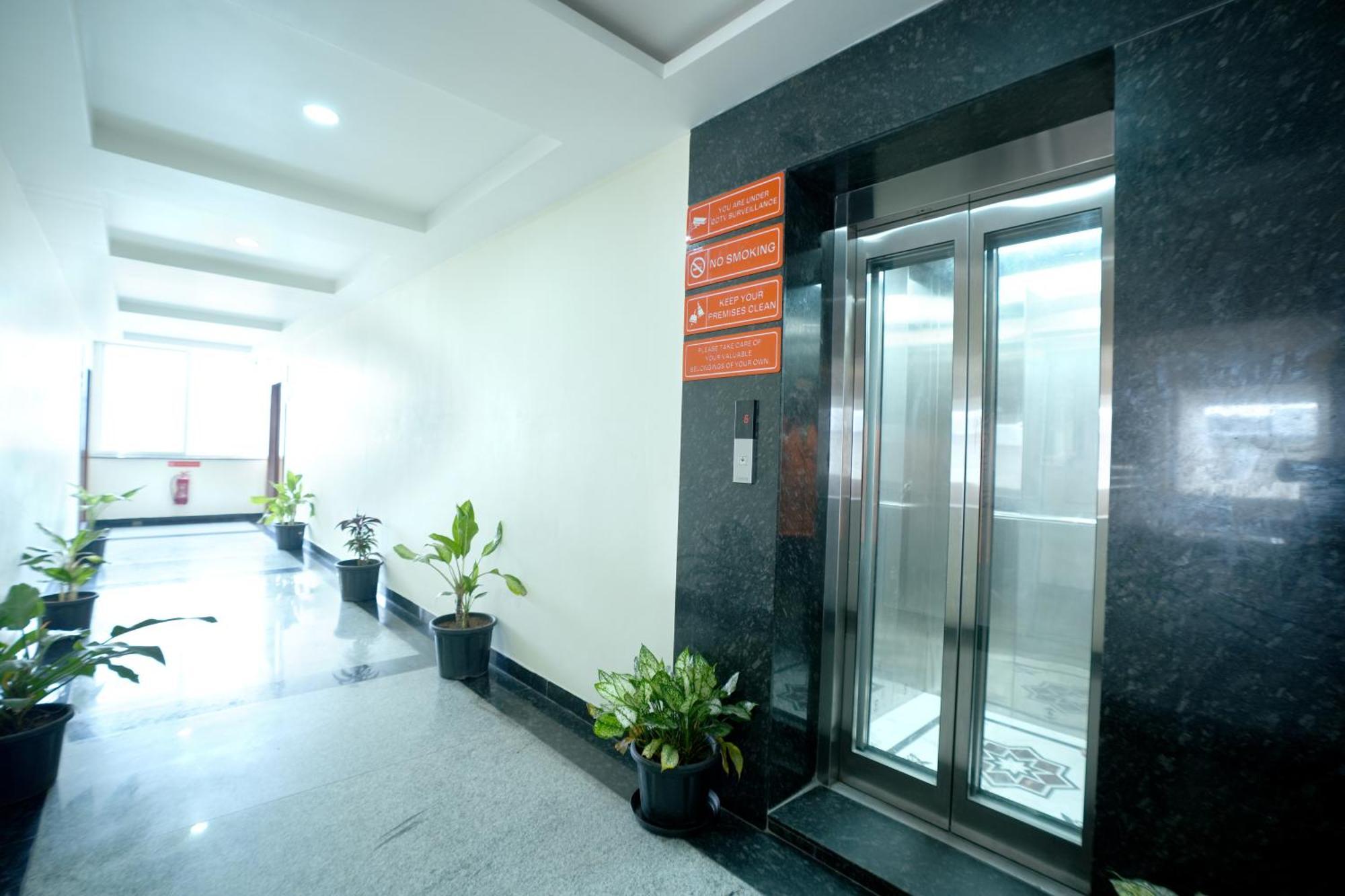 Viola Suites Haydarabad Dış mekan fotoğraf