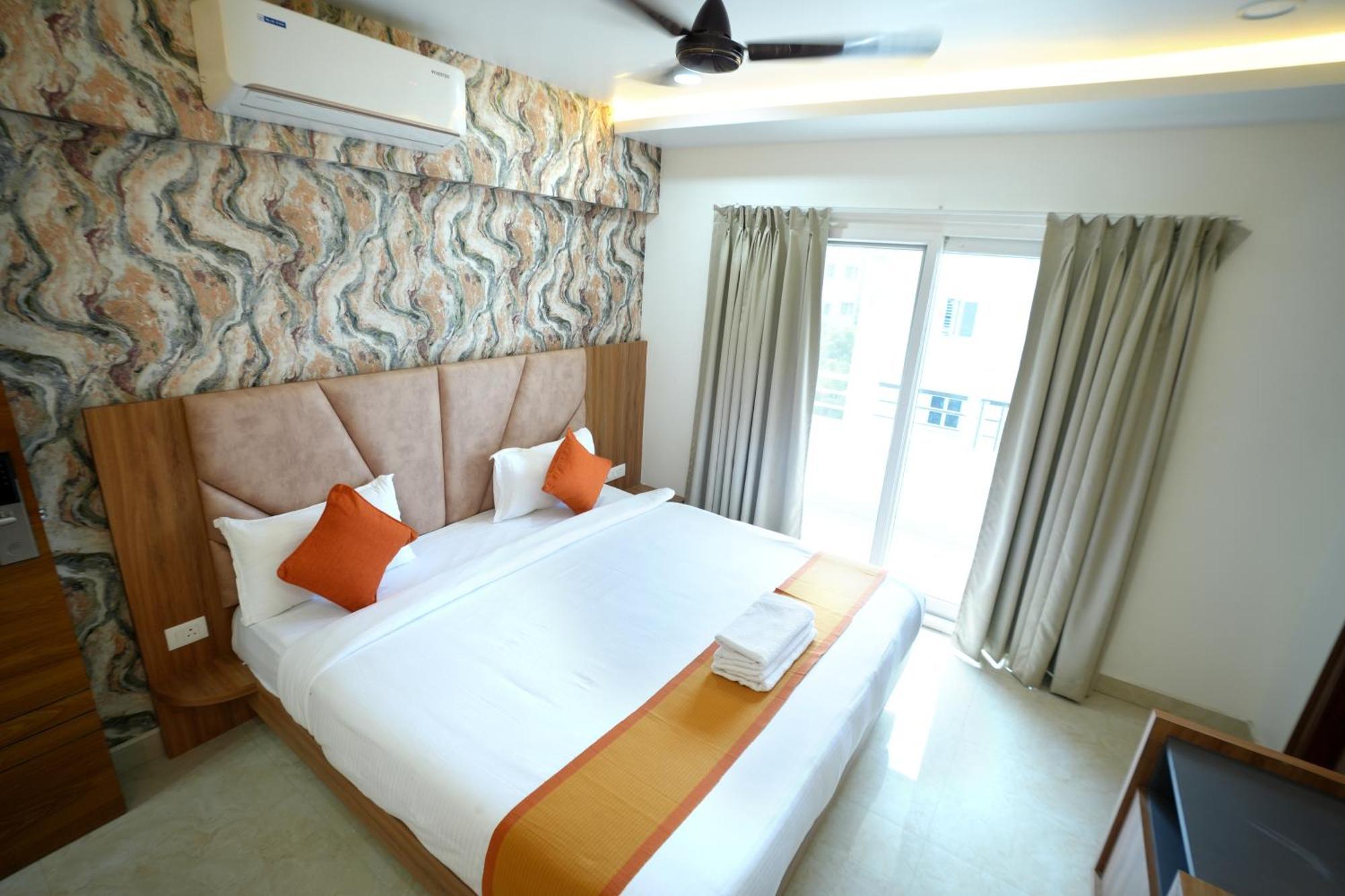 Viola Suites Haydarabad Dış mekan fotoğraf