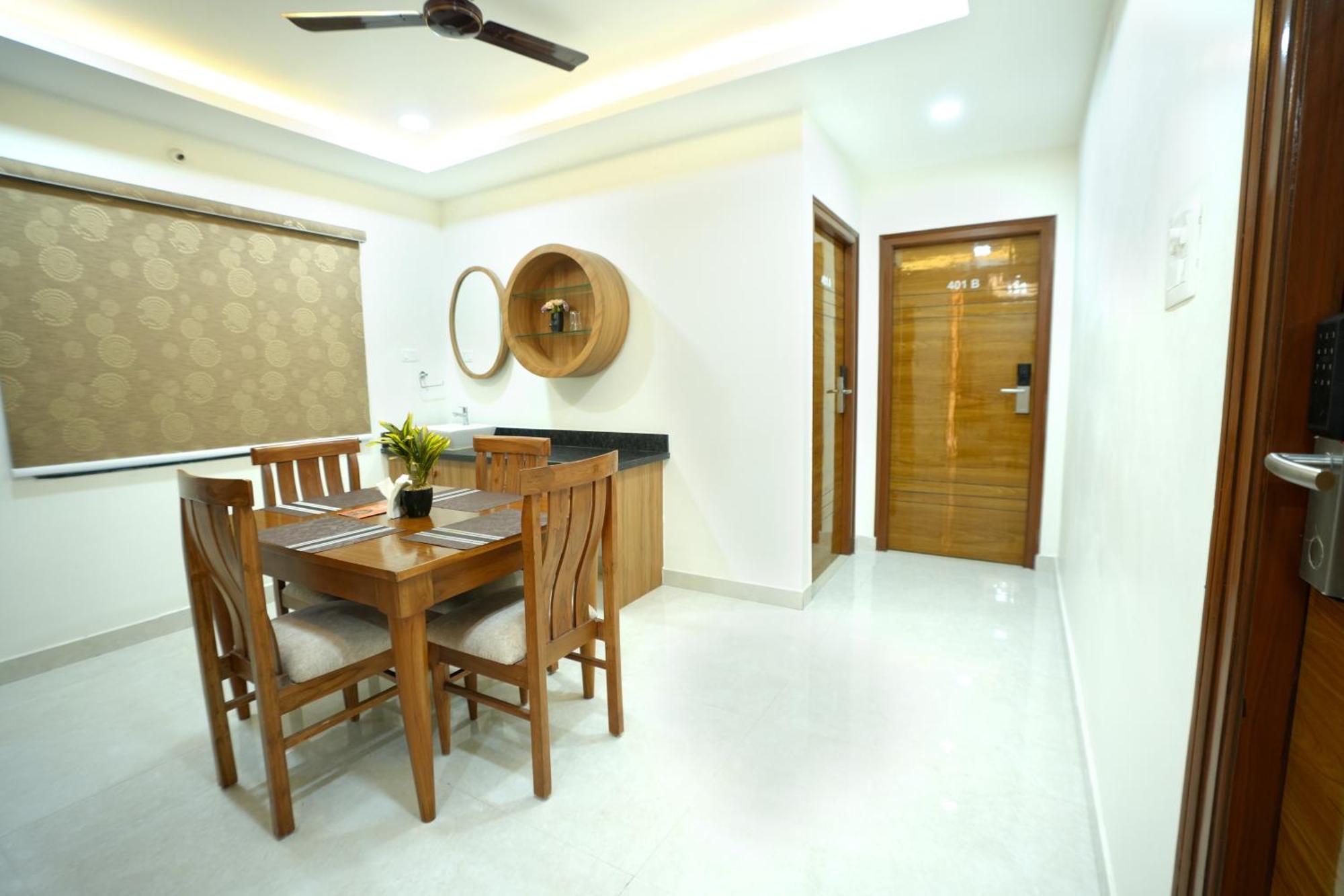 Viola Suites Haydarabad Dış mekan fotoğraf