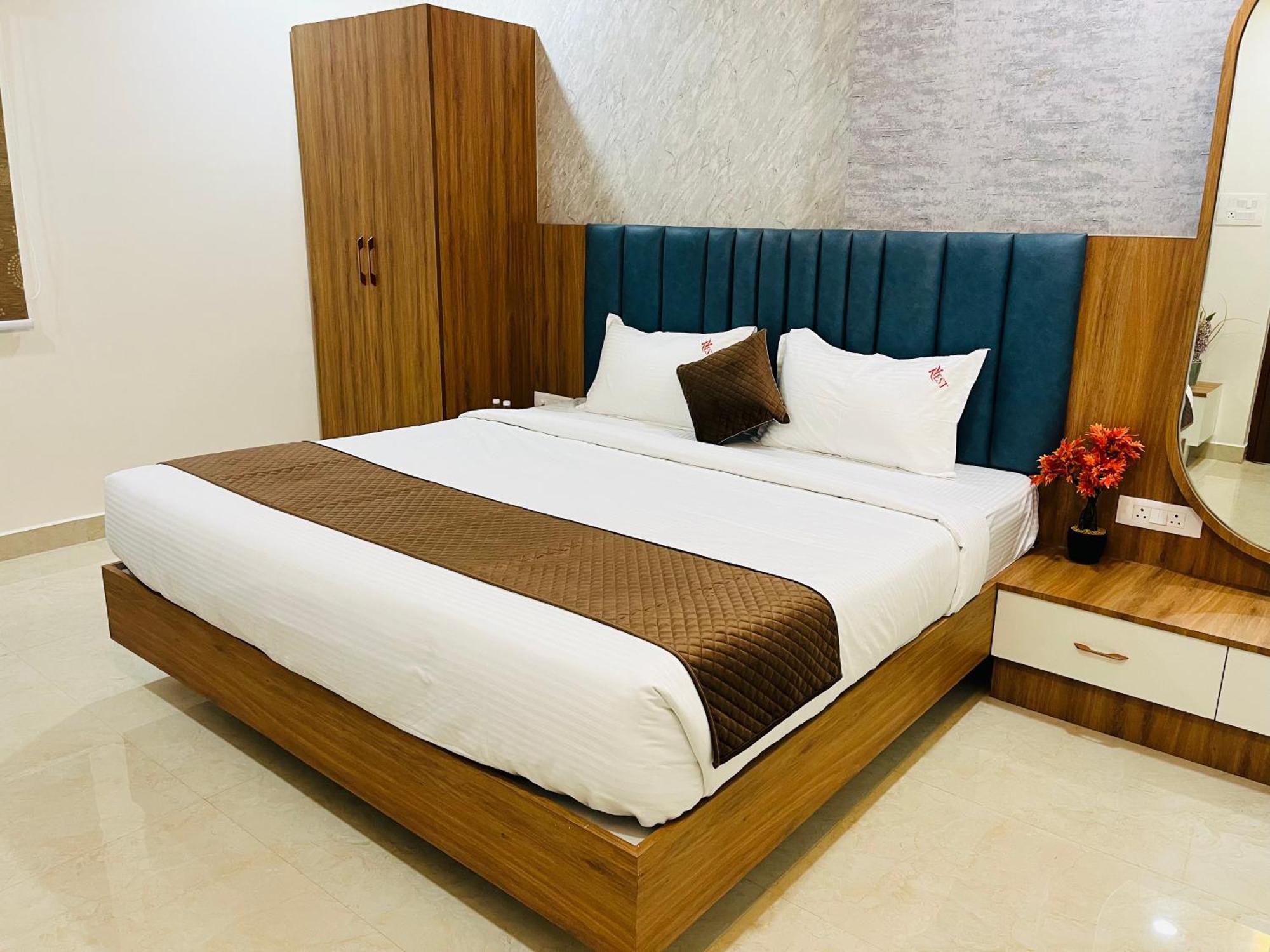 Viola Suites Haydarabad Dış mekan fotoğraf