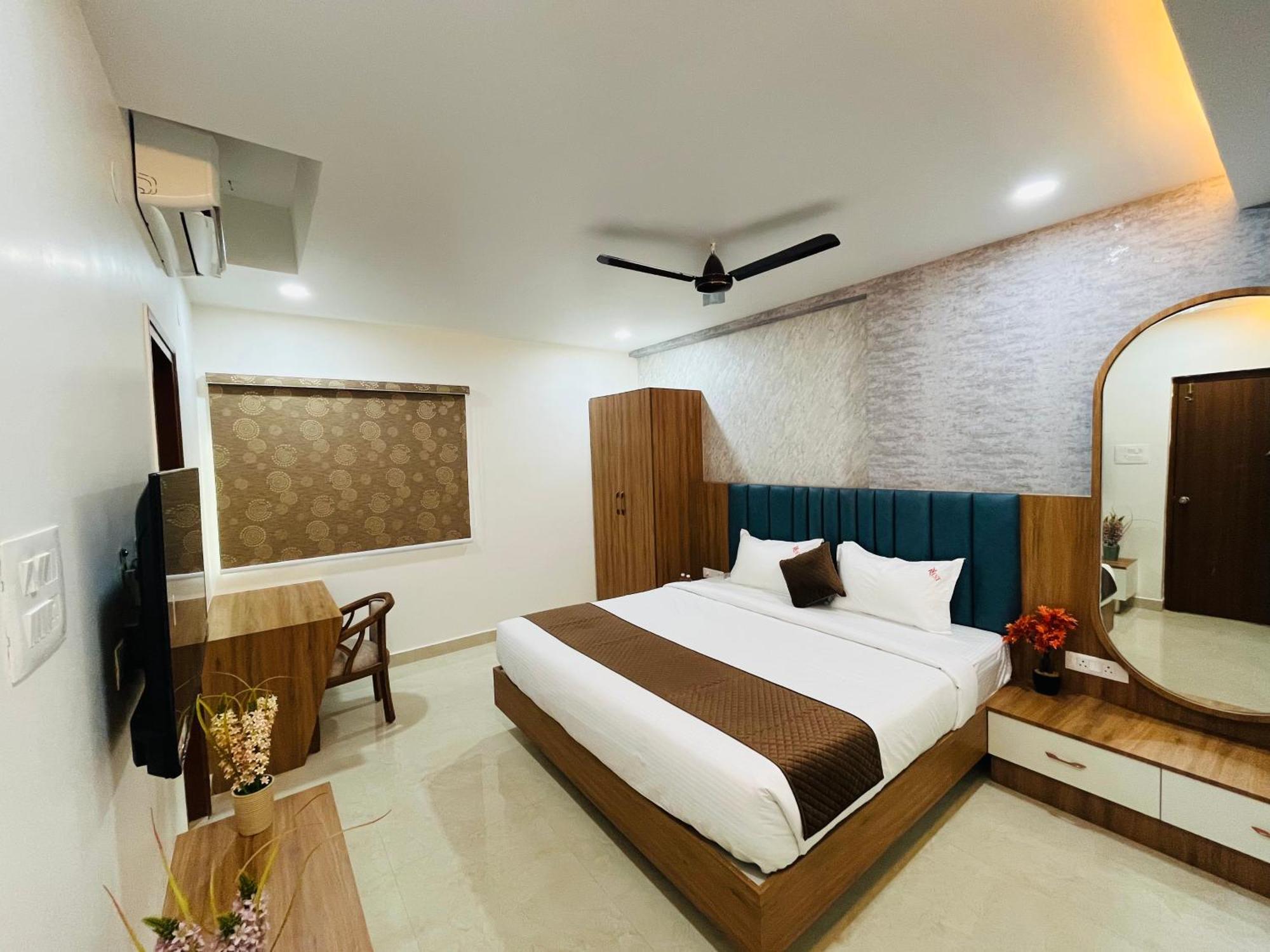 Viola Suites Haydarabad Dış mekan fotoğraf
