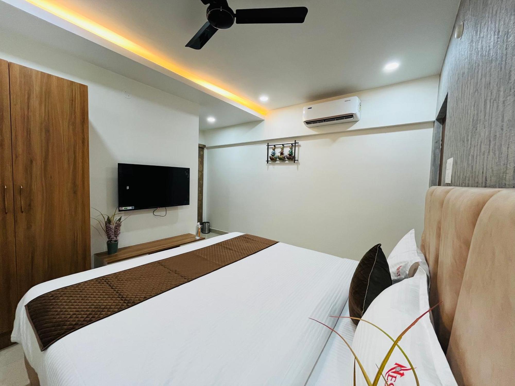 Viola Suites Haydarabad Dış mekan fotoğraf