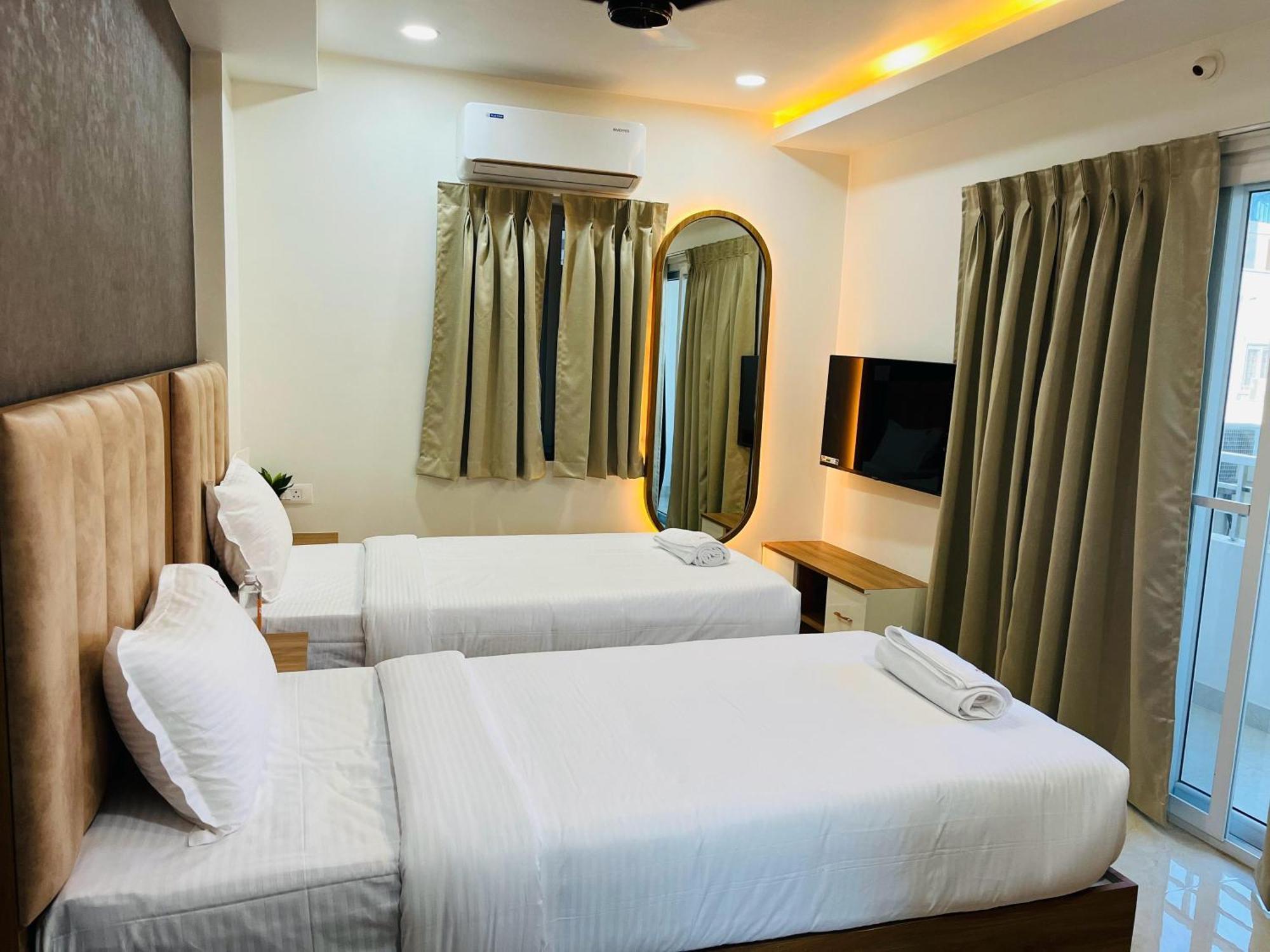 Viola Suites Haydarabad Dış mekan fotoğraf